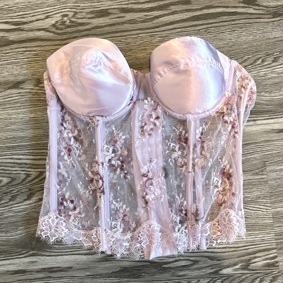 Vintage Other - Lavender Purple Lace Floral Sheer Bustier Corset Strapless Top